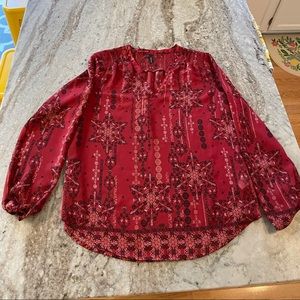 Fun Maurices red top!